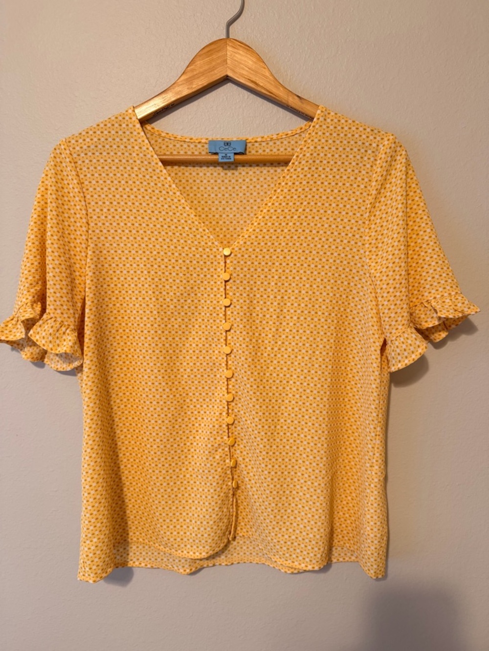 CeCe Yellow Dot-Print V-Neck Button-Front Blouse